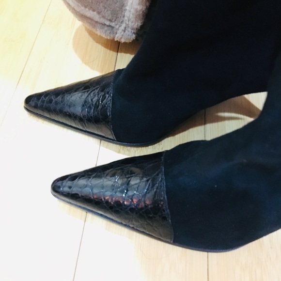 $1500-Rare Find 🔥NEW Vintage Sergio Rossi Suede Croc Toe Tall Boots - Picture 3 of 8